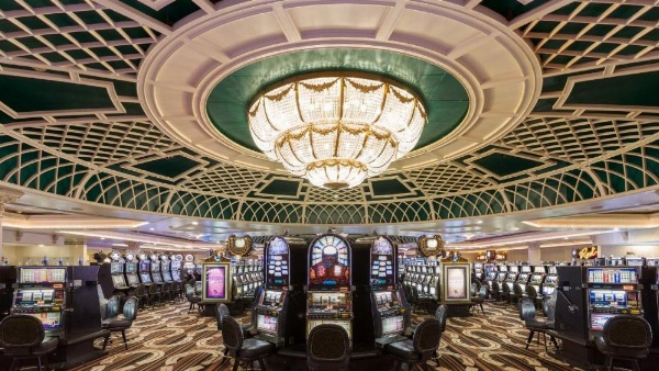 Horseshoe Bossier Casino & Hotel image 14