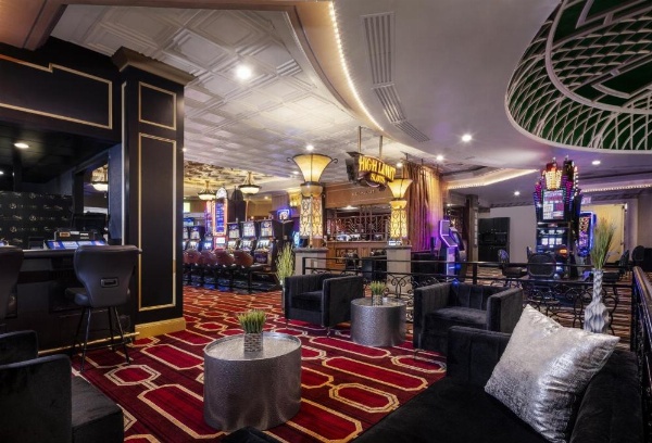 Horseshoe Bossier Casino & Hotel image 24