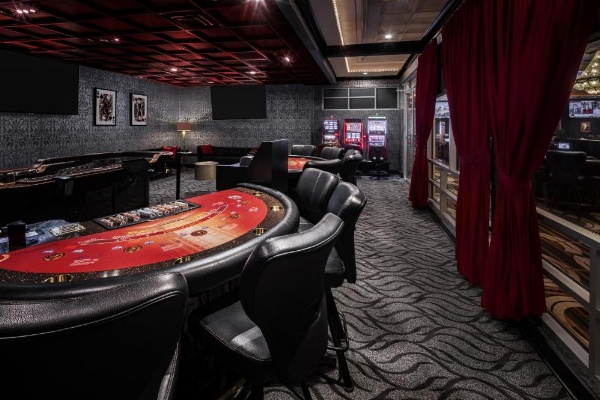 Horseshoe Bossier Casino & Hotel image 25